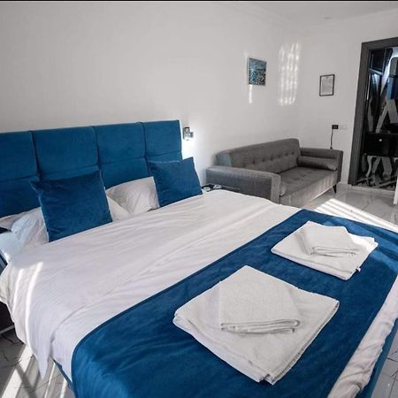 Breathe Hotell Vama Veche Exteriör bild
