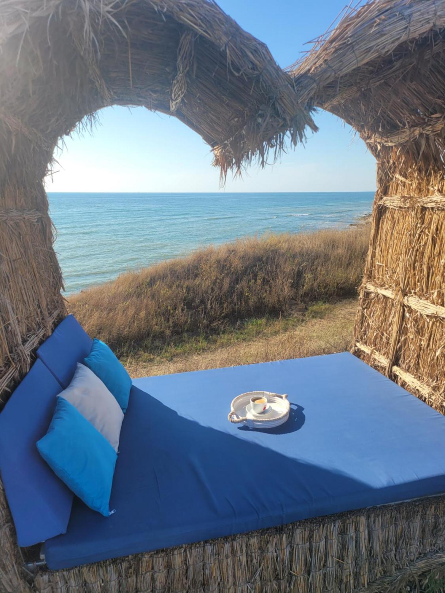 Breathe Hotell Vama Veche Exteriör bild